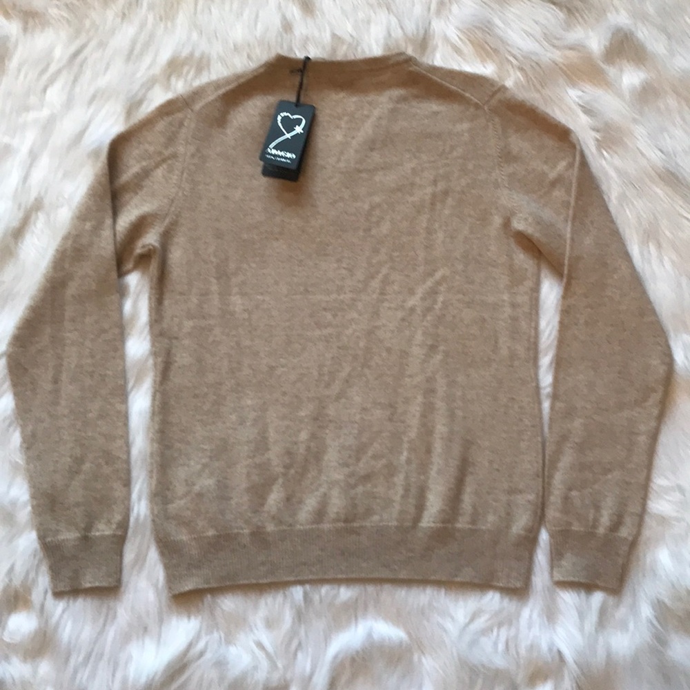 Adagio 100% Cashmere Sweater. Size 38 NWT